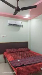 Sadhguru nivas - Pithāpuram