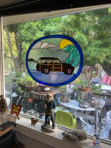 1 Belvedere Ave affordable 2nd 3rd story view rooms of the Pacifc and Mt Tamalpais in Stinson Beach