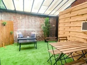 Le Cocon Citadin, Terrasse couverte, Gare Wifi - Saint-Marcel