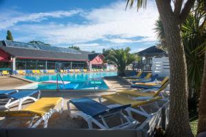 Campings Domaine de karlann 4Etoiles Mobil-home : photos des chambres