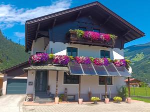 APPARTEMENT EBERHARTER Conny - 3hvězdičkové hotely ve městě Zell am Ziller