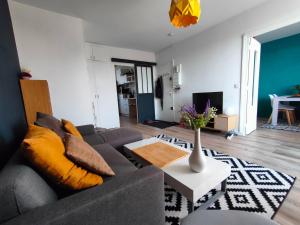 Origami • Hippod. Enghien • 30 mn Paris