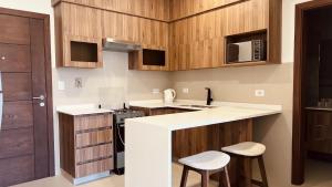 Apartamento de Lujo a Pasos de la Av. América