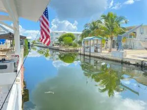 key Deer Retreat/direct gulf access/hot tub - Summerland Key