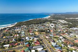 Coastal Charm - 67 Burrill Street