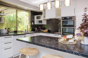 Bath Secret Garden Cottage Busselton Single Room lobby