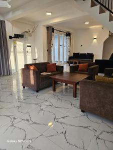 Soban Rich Bungalow