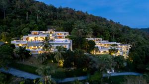 Lime Samui 10: Perfect for Families and Events