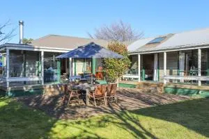 Five Mile Yay - Five Mile Bay Holiday Home - Waitahanui