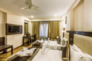 Jaipur Hotel Golden Manor By BrandMyHotel-City Center Bani Park Jaipur