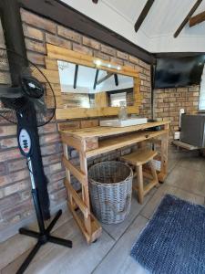 The Spare Room Cottage - cosy and private