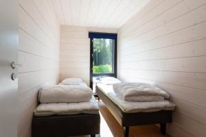 Himoskuutio 7, erillistalo, ulkoporeallas