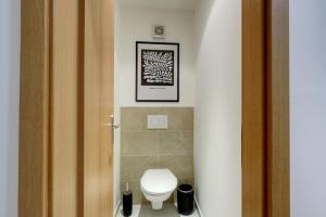 Spacious Old Town LOFT for 6