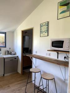 Maisons de vacances Chez Juliette - Maison et jardin - bord de Loire a Saumur : photos des chambres