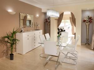 Villa Wudas - Panoramic views, Private heated pool & Golf Area