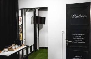 Syntagma Suite 4