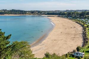 Maisons de vacances Grande maison sur le port : photos des chambres