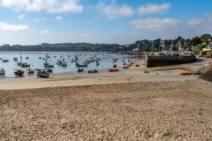 Maisons de vacances Grande maison sur le port : photos des chambres