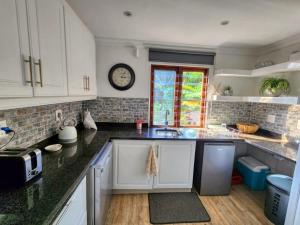 Throne Manor in Southbroom