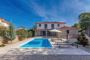 Villa Zora - Rasopasno