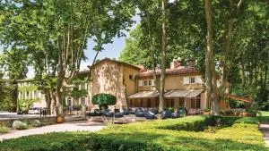 Moulin de Vernègues Hôtel & Spa - 马莱莫尔