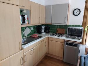 Butterflies, bungalow 134