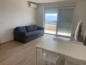 Top seaview apartment NEW