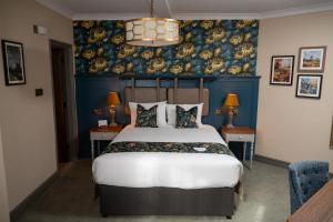 Double Room room in The Ethorpe Hotel by Greene King Inns