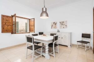 Plaza Maca, adosado en el centro de Campanet