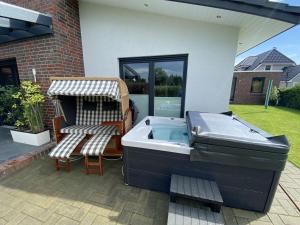 Weitblick-mit-Kind-und-Hund