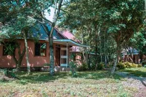 Charming Bungalows - 姆万扎