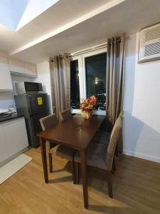 ABREEZA PLACE ONE BEDROOM SUITE (skyspot)