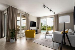 Modern villa Venta with jacuzzi and pool in Buje