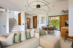 Modern villa Vallis with pool and jacuzzi in Porec