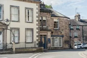 The Old Fire Station: Heart of Kirkby Lonsdale - 柯比朗斯代尔