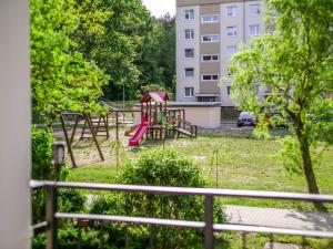 Apartament przy lesie z 1 sypialnia by Renters