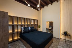 Townhall Apartment