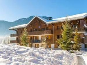 Appartement calme à Samoëns avec piscine et WiFi - FR-1-624-101