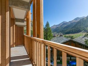Charmant 3 pièces avec balcon, vue, et WiFi à Val-dIsère - FR-1-694-201