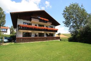 Apartament Ferienwohnungen Kirschner Bad Birnbach Niemcy