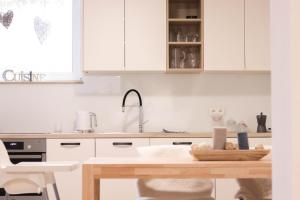 Apartment below Eden