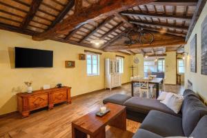 Family villa Elizabeta with pool in Umag