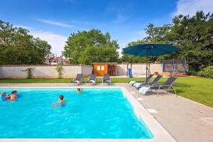 Activity villa Perhat with pool in Visnjan 