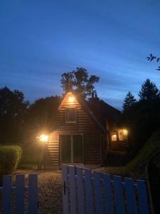 Maisons de vacances Gite A5 a la Campagne - Maison de charme - Honfleur, Deauville, Etretat : photos des chambres