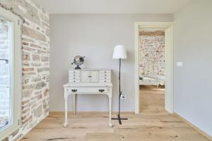 Villa Mediterranea with pool and grill in Umag