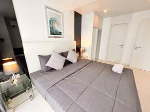 At Home 1 Bed in CCR Condominium