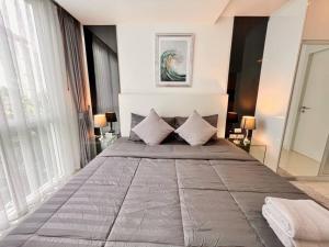 At Home 1 Bed in CCR Condominium
