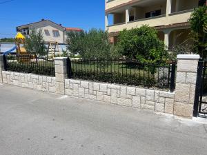 Apartments Pičuljan 