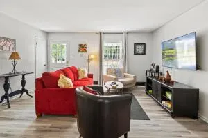 Rose Garden - Delightful Private and Peaceful Home - Kenly