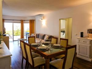 FLH Vilamoura Sunny Apartment with Pool